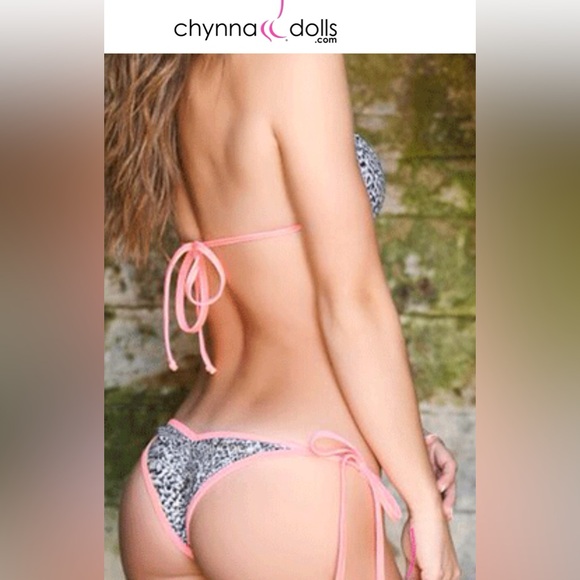 Super SEXY CHYNNA DOLLS Swim Suit💖 - Picture 5 of 6